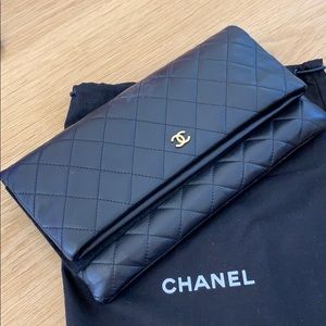 Chanel clutch